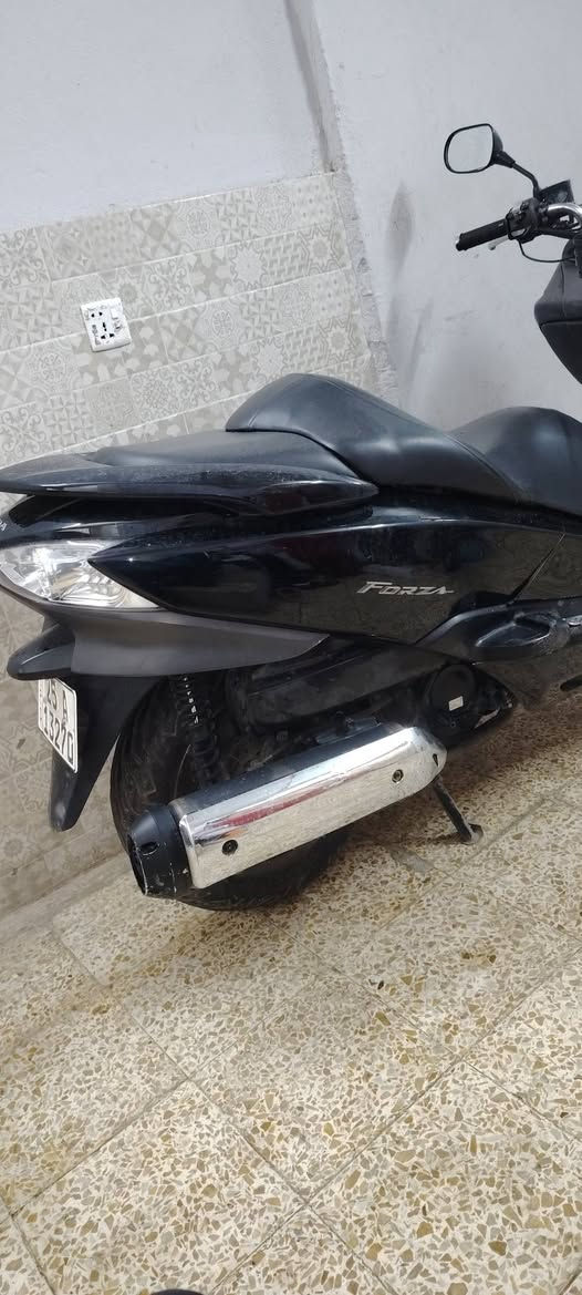 للبيع صفر عشرة رقم كركوك
شرط التحويل  محرك لوك ماشيه 71  السعر 25ورقه 

***********

***********.      موصل دواسة
