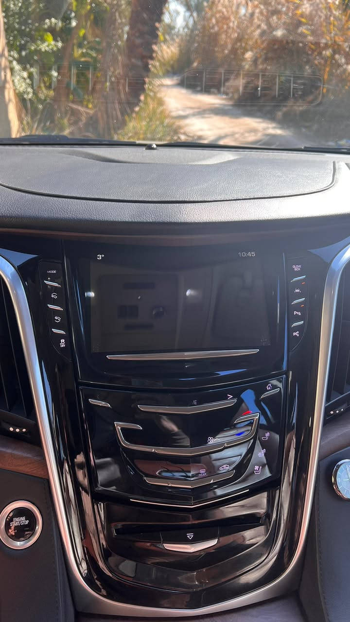 سلام عليكم كديلاك موديل 20    لبيع فول مواصفات حساسات جانبيه اماميه خلفيه كامره 360 دواره السياره VIP  كشنات جلد بنوراما دواسات كهرباء بعد بيه هواي مواصفات 
ملاحضه: السياره خليجي مكفوله كفاله عامه شرط الفحص 
السعر اتصل او خاص وبيك خيرر وتدلل الرقم:***********￼
