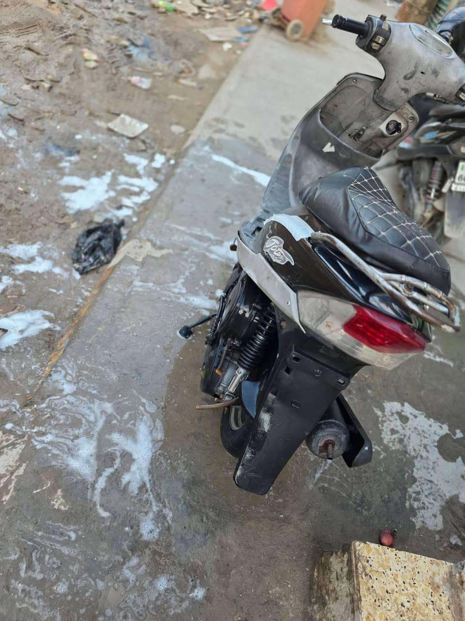 ماكس منغولي كامله سلف هندر كهربئيات ما بيها اي نقص  شلعه ومشي ونعمومه سعر خاص  الرقم موبايل ***********
