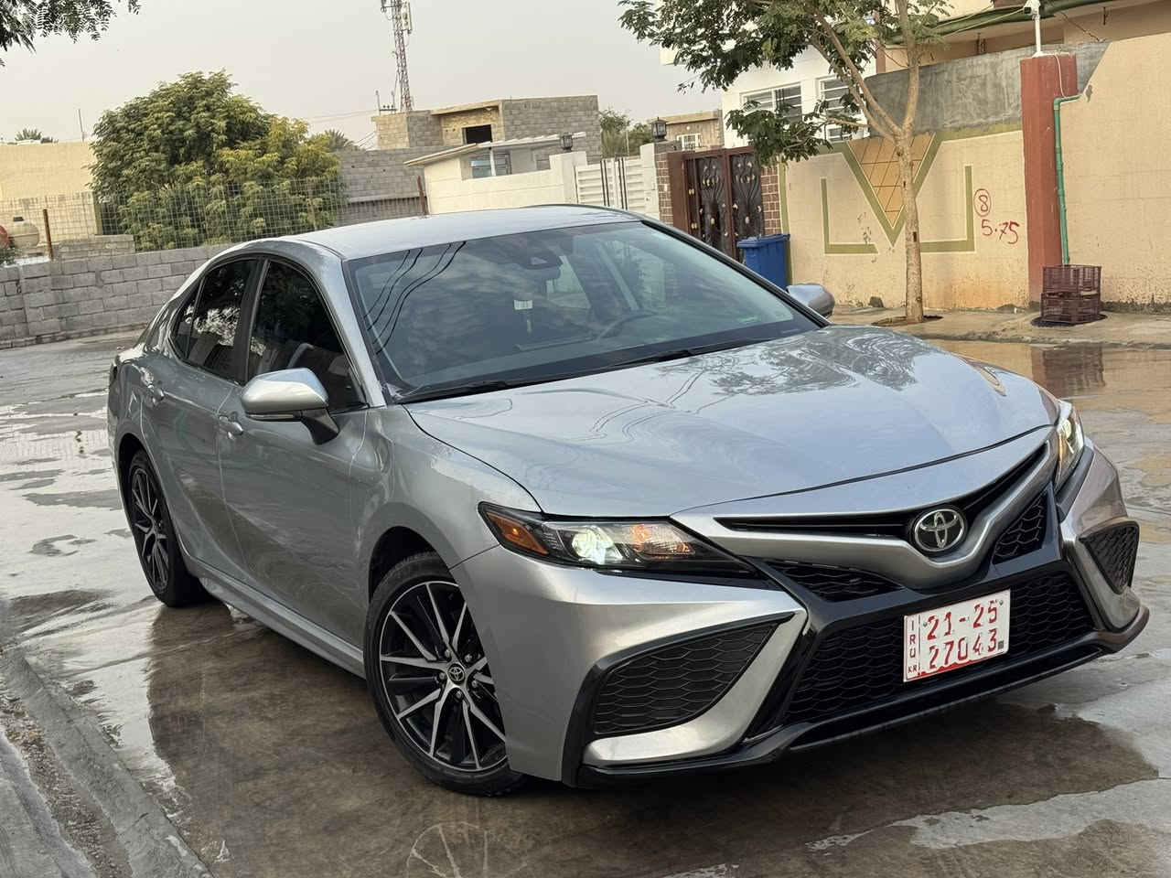 تحية طيبة
سلامُ عليكم
 كامري وارد امريكي فئة Se
موديل  2023
ماشية 32 الف 
ضرر / ربع بنيد بدون دواخل بدون ايرباك 
سيارة جديدة رقم سليمانية بسمي وكالة تحويل حاضر 
وسونر منزلة ب منشور 
السعر 225 
العنوان ديالى خانقين 
موبايل ***********
