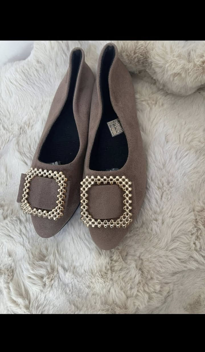 سلام عليكم
بنات متوفرملابس شي ان كوالتي عالي للبيع قطع اخيره سعر قطعه 5


**إذا كنت صاحب هذا الإعلان وتريد حذفه لأي سبب، رجاءا أرسل رسالة إلى الدعم الفني**