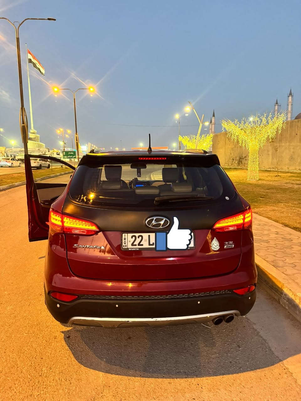 � للبيع هيونداي سنتافي 2014 خليجي
🔹 محرك 6 سلندر 3300
🔹 7 راكب
🔹 رقم أربيل – سنوية باسمي
🔹 القير والمحرك مامفتوح
🔹 تبريد 3 قطع
🔹 تحكم بالستيرن
🔹 كشنات جلد
🔹 حساسات خلفية
🔹 إشارات بالمرايا
🔹 تثبيت سرعة
🔹 ضررها ربع جاملغات امامي وعكس السايق راجع بارد فقط 
السيارة نظيفة وجاهزة للفحص، استعمال شخصي وما تحتاج شي ✨

💰 السعر: [ 145] بيها مجال
📞 للاتصال: [***********]
