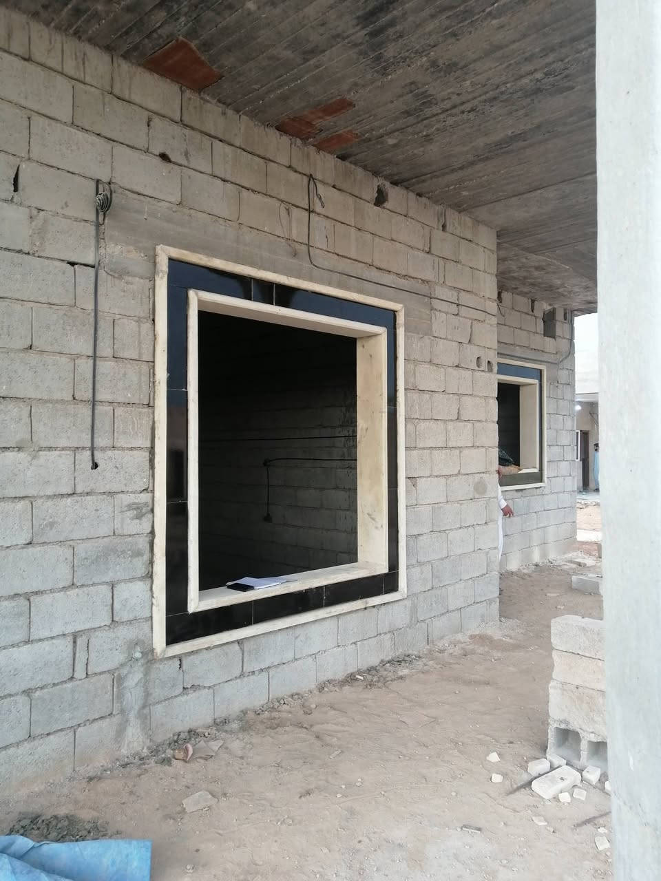يوجد كادر حجر حلان بسعر مناسب شغل شرط هندسه من يرغب بل عمل يتصل عل خط و الخاص مفتوح ***********
