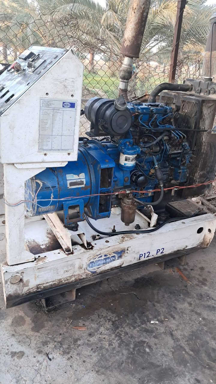 بيركنز إنكليزي
مفتوح 
٣٧كيفي
نضيفة كلش
سعر ٣٠ ورقه
***********
