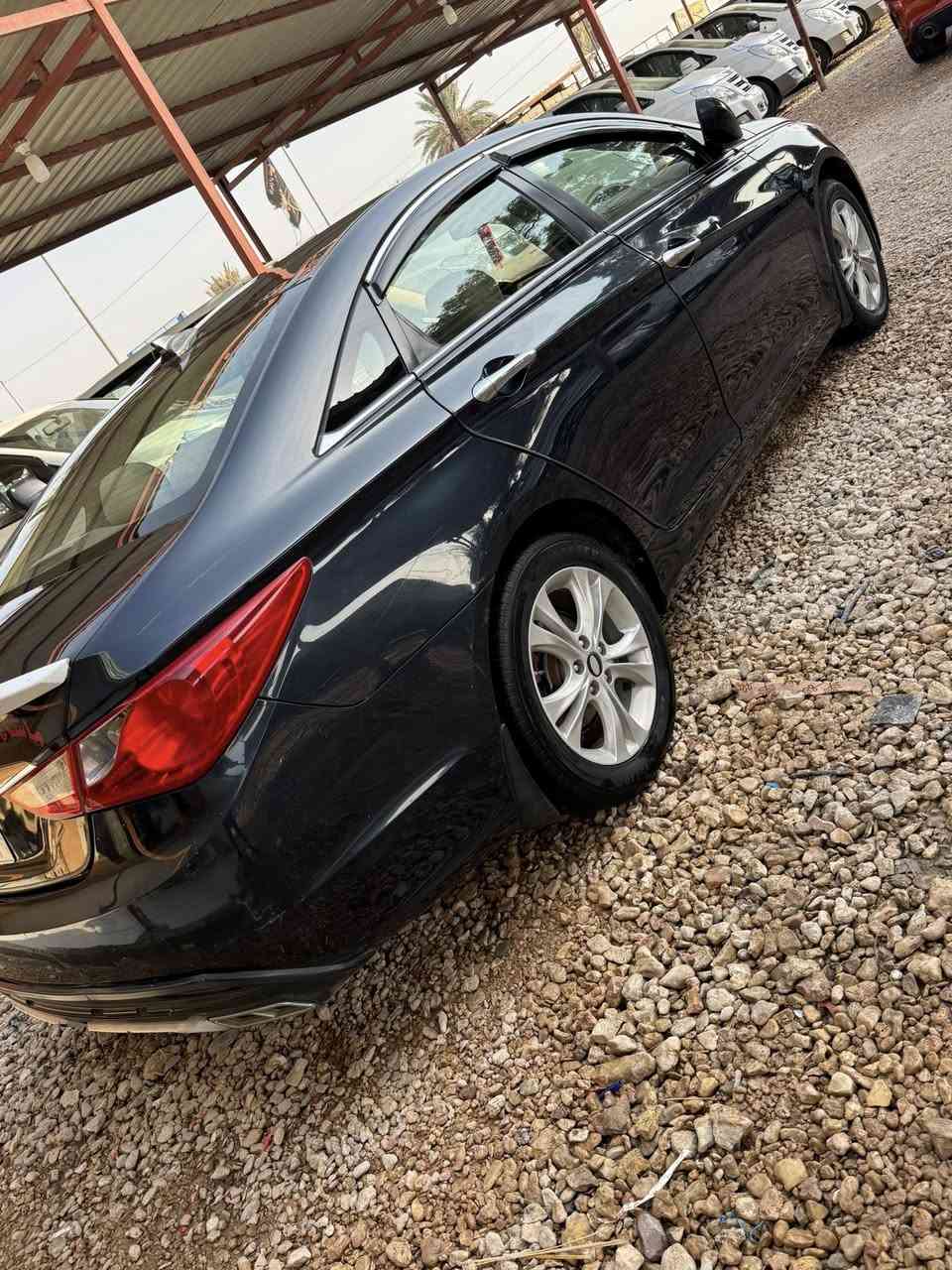 سلام عليكم هونداي سوناته مديل 2013ماشيه 160 سياره جديده كلش رقم واسط فول عده الفتحه سياره جديده وجاهزه  مكان بابل الشوملي الستفسار ***********
