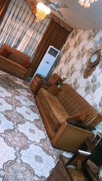 قنفات تتحول جربايه وبيها مخزن وغرفة خشب قويه بسعر مناسب الاتصال ع رقم ...