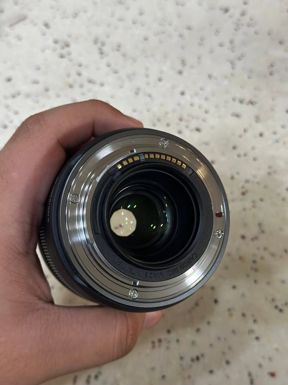 canon RF 35mm f1.8 macro
نظافتها 100‎%‎
سعرها 450 الف توصيل مجاني لكل محافظات العراق
*********** واتساب

