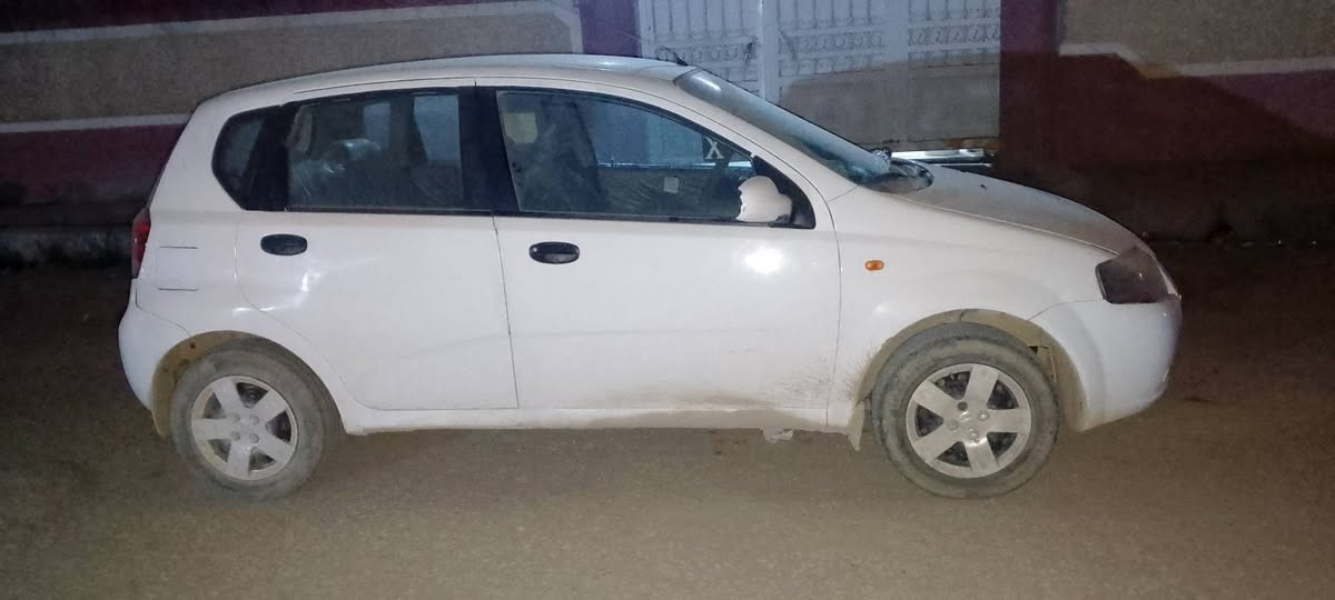 للبيع افيو موديل 2006 اوتماتيك كير ومكينه تخم تاير كفاله رقم نكليزي تحويل مباشر مكان سياره حله البكرلي السعر ( 52 ) ورقه الاتصال 
***********
