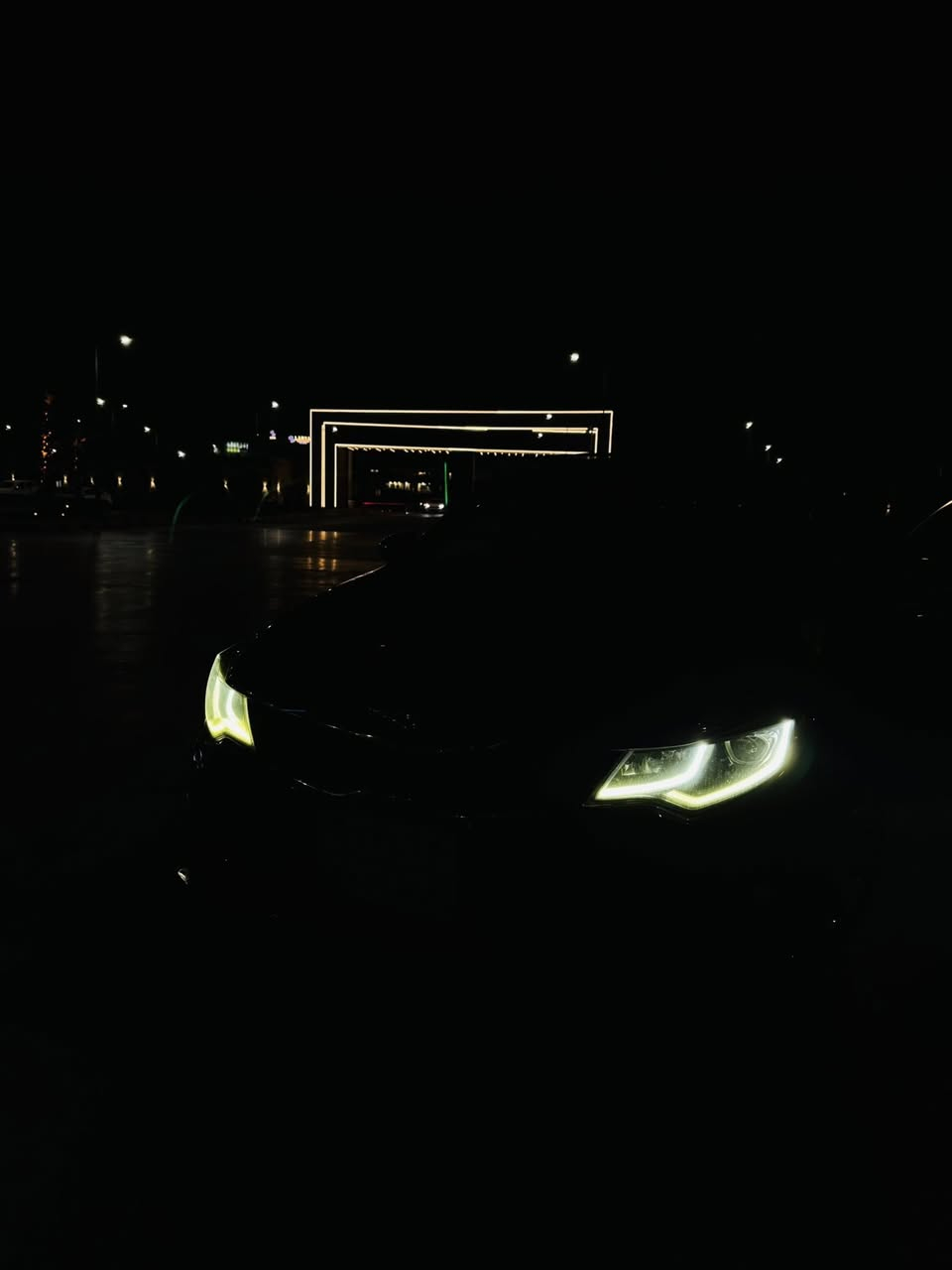 سلام عليكم. اوبتما ((2019))  S  السعر 13700 وبيها مجال مكاني بغداد حي الجهاد باسمي تحويل وكالة ثاني يوم مواصفات***
بانوراما 
مراية تعتيم 
بصمه تشغيل وابواب 
لد نهاري امامي خلفي
لد باليدات ليلي نضام ترحيب
كشن كهرباء
كشن نص جلد ونص مخمل
تحكم فول
حساس خلفي
صندوق ذكي يفتح عند الاقتراب 
شاشه كبيره وكامرا  دواره
رادار جانبي 
رادار امامي 
سياقه ذاتيه 
رادار  توقف ذاتي 
تنبية خروج عن المسار
دواسات مال سبورت
دبل اكزوز  صالنصة 
دفيوزر مشيف بلادي اسود
شادلها منظومة غاز جديدة
موجود واتس اب***********
