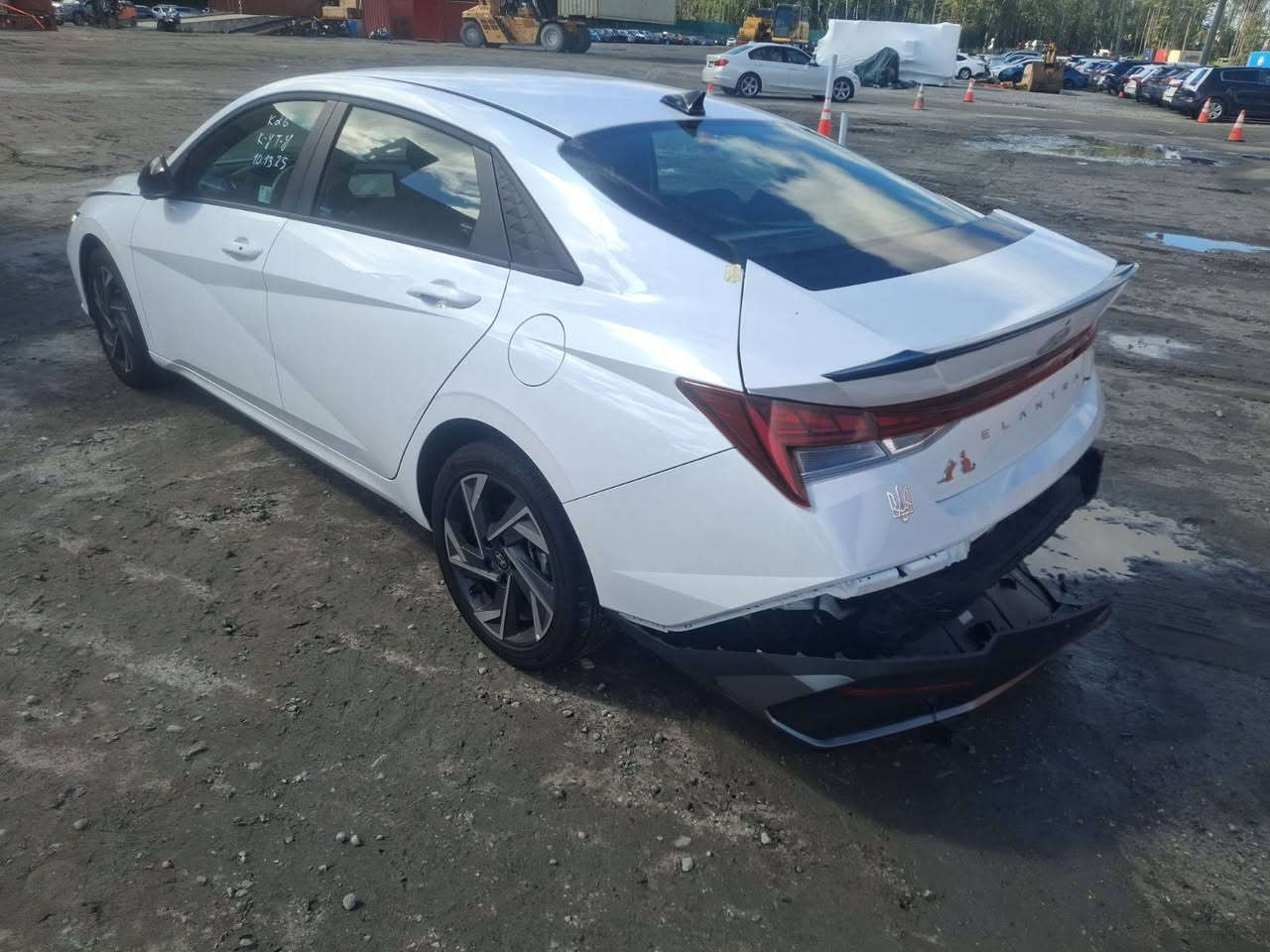 النتراء هايبرد موديل 25 ماشيه ١٥ميل بدون دواخل صور الحدث بل منشور وفيديو التوضيح رقمها بغداد بسمي بكاني ديالى الخالص سعر 185  الخاص مفتوح 
 المايعجبه المنشور لا يعلق


**إذا كنت صاحب هذا الإعلان وتريد حذفه لأي سبب، رجاءا أرسل رسالة إلى الدعم الفني**