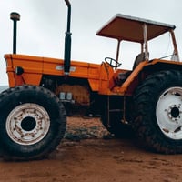 تركتر فيات للبيع حجم. 1300//كير واكسن وضع شركه محرك معمر رايمن السعر ا...