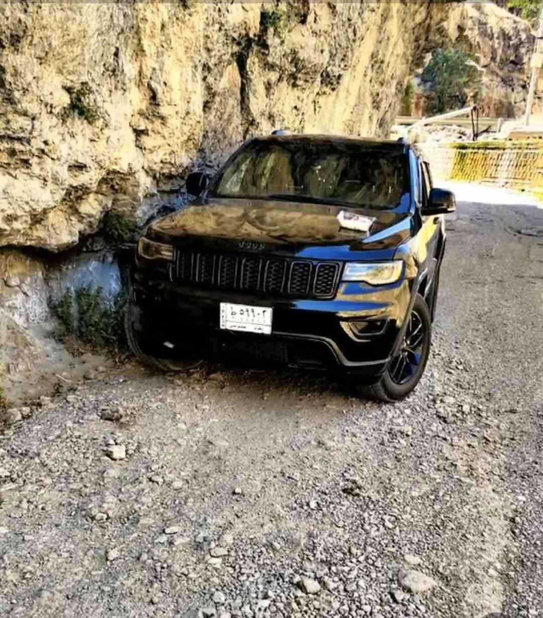 جيب كراند شيروكي لمتتد2017
رقم بغداد تحويل مباشر 
حجم المحرك : 6 سلندر 3600  
عداد المسافه : 78 الف mill
الضرر :  جاملغ وبنيد وصبغ حزام ارباك سترين 
المواصفات ..
بصمة تشغيل وابواب تشغيل عن بعد
مقاعد جلد كهرباء تدفئه - تدفئه ستيرن
نقاط عمياء - قياده اليه - صندوق كهرباء
مري قلاب - لايت عدسات زينون 
حساس خلفي - 
كير ومحرك بلادي مامفتوح 
مسويلها ادامة كامله بدون اي نقص 
السعر160 ورقه قابل لتفاوض 
***********
