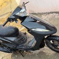 السعر 750 وبيها مجال  07823033385  مكلف بلنشر اتصل ع خط