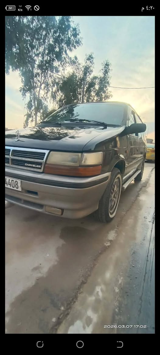 كلاليزر دوج محرك وكير شرط طخم تيار جديد دوشمه حلو سياره مال جناي شرط  تحويل من شرعي بدون وكاله كابون مامسجل   سسسسسسسعر 47وبيه مجال قليل اتصل على  *********** أو ***********
