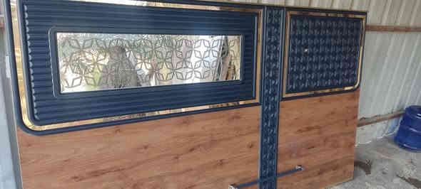 السلام عليكم كنتور تركي للبيع  مستعمل يحتاجلة تصليح بسيط بسكة الباب جديد ونظيف وچرباية125 الف  الف سعرهن أيضاً تركي الزعفرانية مجمع الطاقة لتواصل واتساب او إتصال ***********
