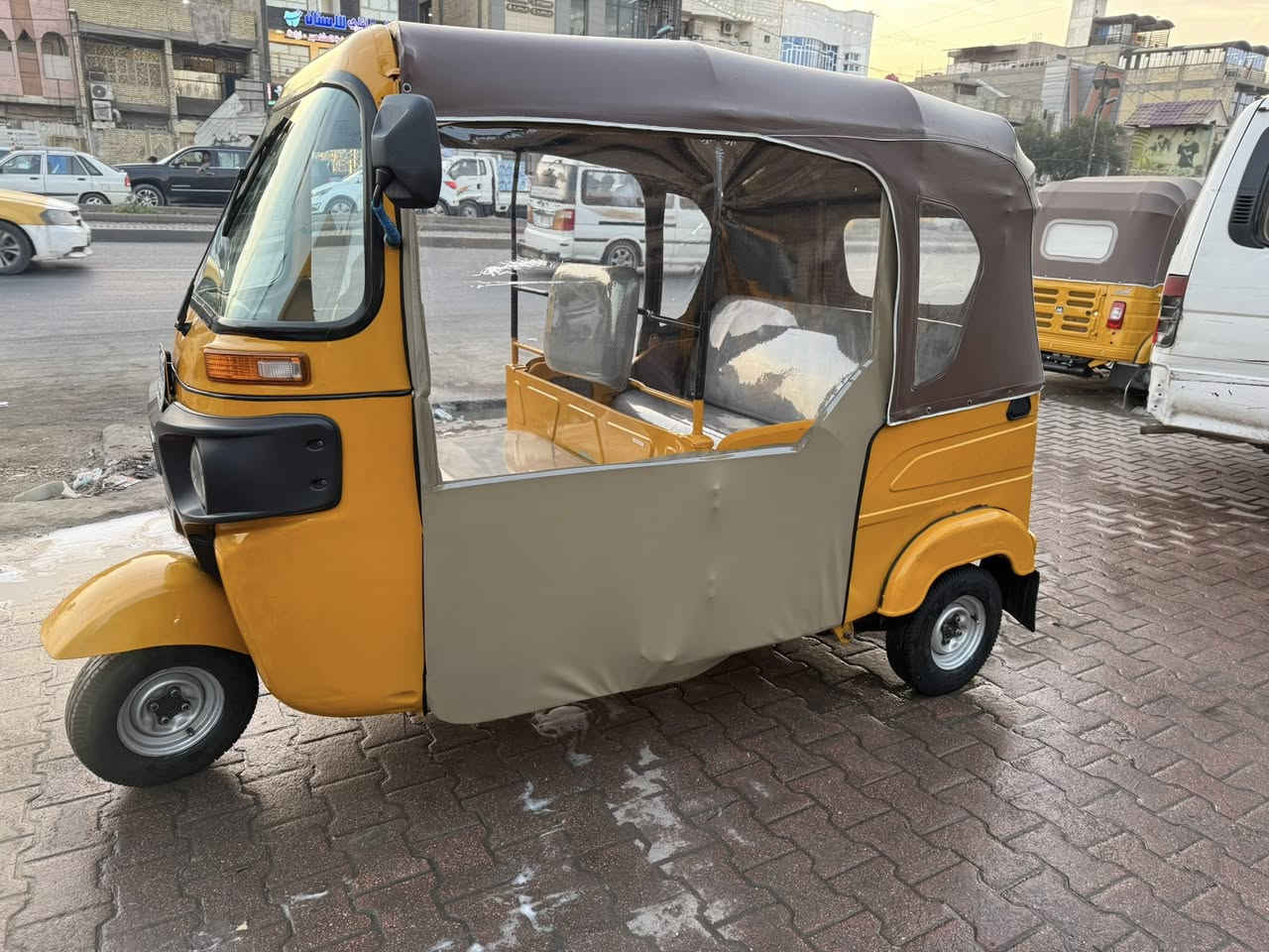 السلام عليكم تكتك كفاله عامه يعني كامله من كلشي وكله بلديه اصبخ مابيه ولا ضرابه هزه وسنويه جديده ثاني يوم حولك الله شهد تكتك كلش حلوه ونظيفه واي نقص مابيه مديل 2022شهر 12بغدادمدينت الصدر ***********
