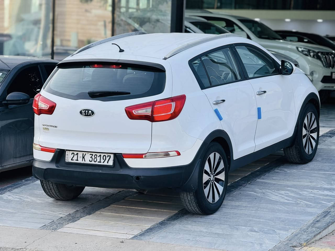 كيا سبورتج موديل 2011 خليجي رقم سليمانيه بسمي تريد وكاله تريد تحويل مواصفات محرك 2500 دوش شاشه وكامره ويل كروم تحكم ستيرن حساس خلفي مكفوله من صبغ بيه مكانين بارد فقد شرط كير ومحرك مكفولات السعر 130 وبي مجال مكان السياره خانقين ***********
