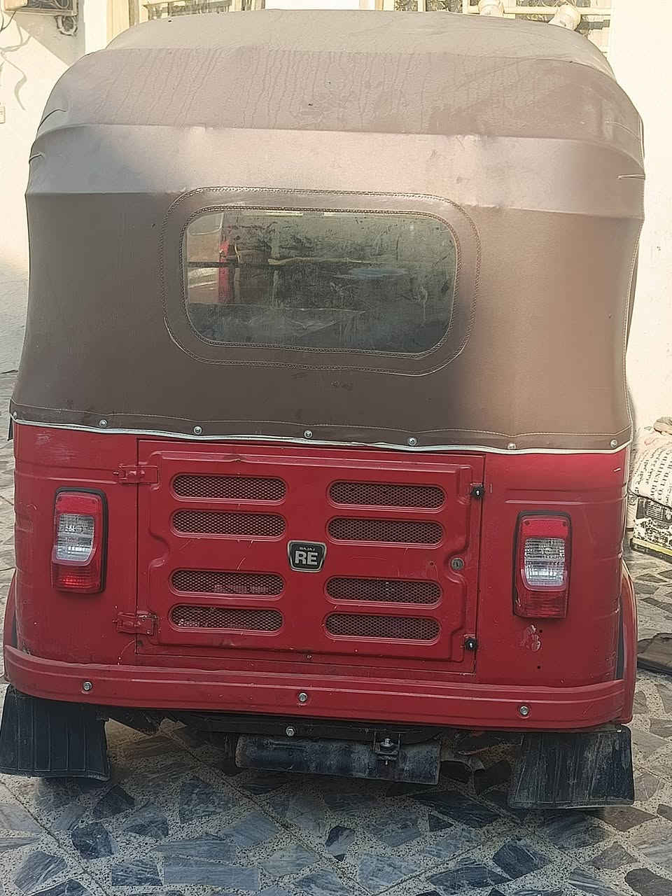 السلام عليكم ورحمه الله وبركاته تيك توك 2018 شهر 11 كلنا قسم ما بيها جاهزه مكانيد مكاني بغداد العبيدي الرئاسه شارع 20 ما متواجد على الفيس تيك توك خير من الله السعر 5600 وبيها مجال***********
