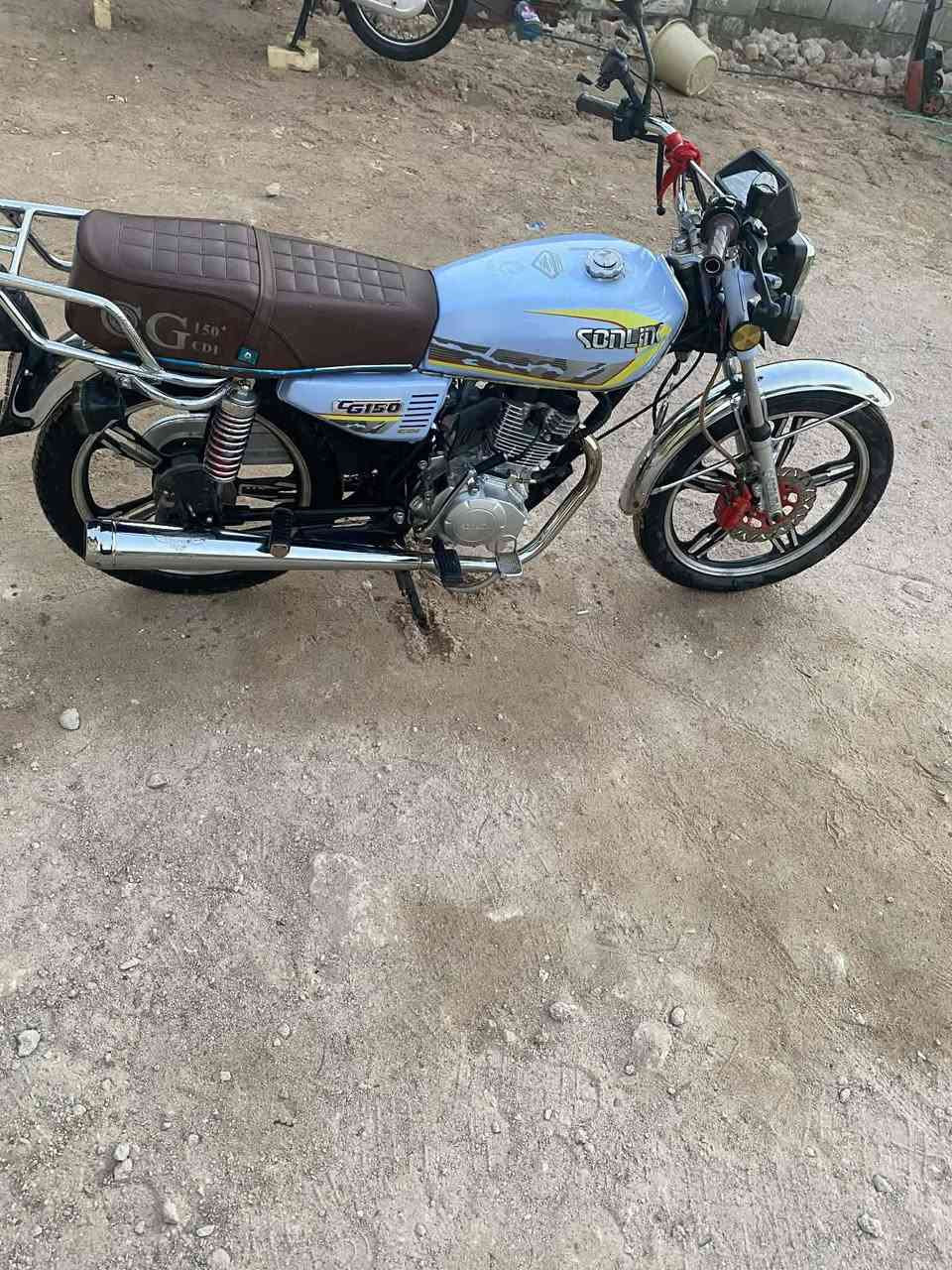 دراجه للبيع مديل 2023اوراق السعر مليون وميه ناصريه
مركز اليريده يدك عل رقم مكلف بل نشر ***********
