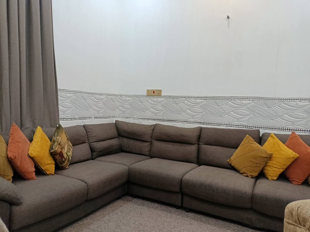 ميز طعام و تخم ديوان عدد ٢ للبيع نظيفات وقويات وابو الكراسي بي طبلات ٢ مشمشية مكاني الحرية الثالثة


**إذا كنت صاحب هذا الإعلان وتريد حذفه لأي سبب، رجاءا أرسل رسالة إلى الدعم الفني**