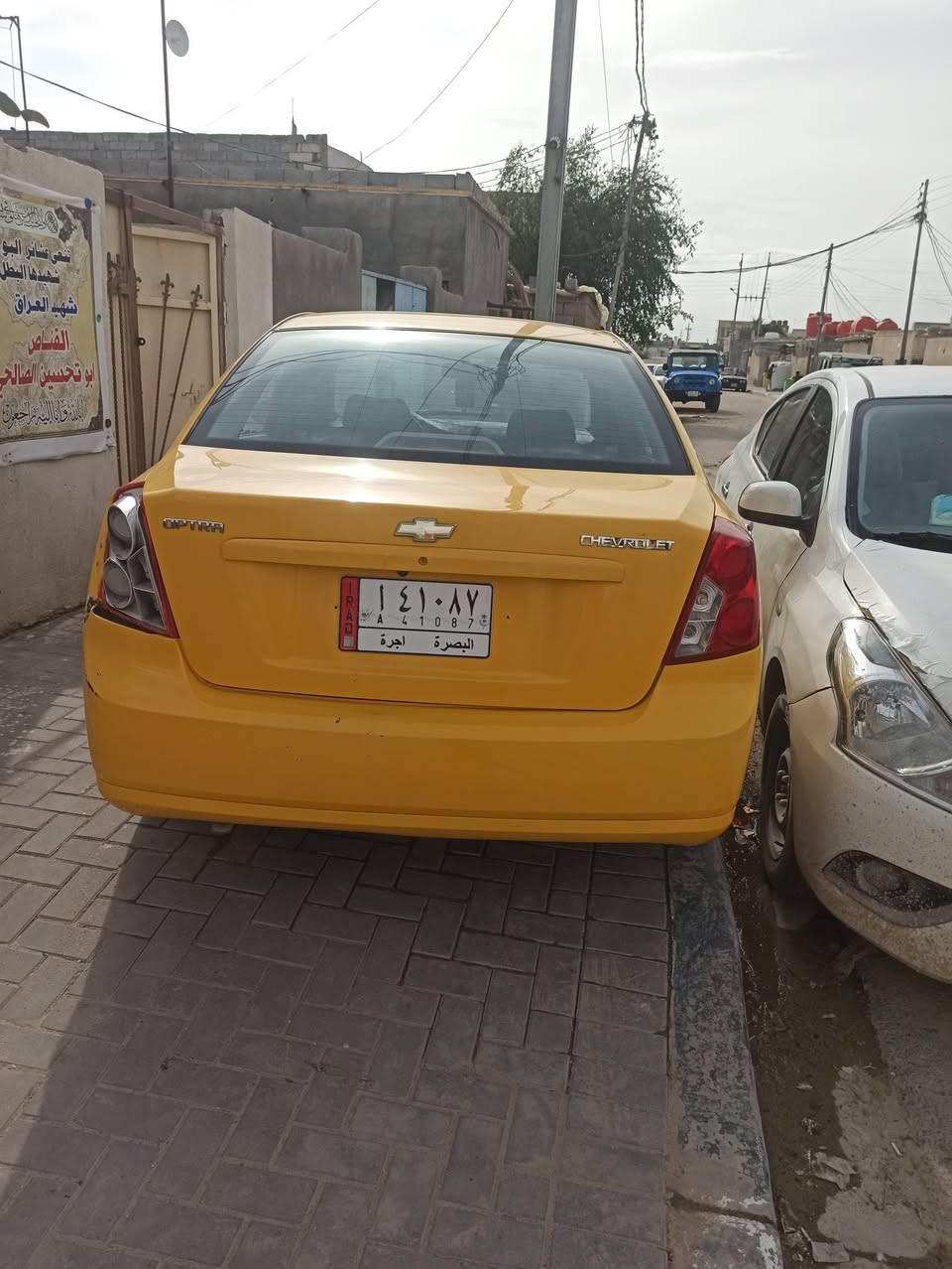 السلام عليكم اوبترا للبيع موديل 2011سنويه ل27مصبوغه جماليه كير ومكينه وتبريد السعر 53العنوان البصره الزبير اتصل على الرقم 
***********
