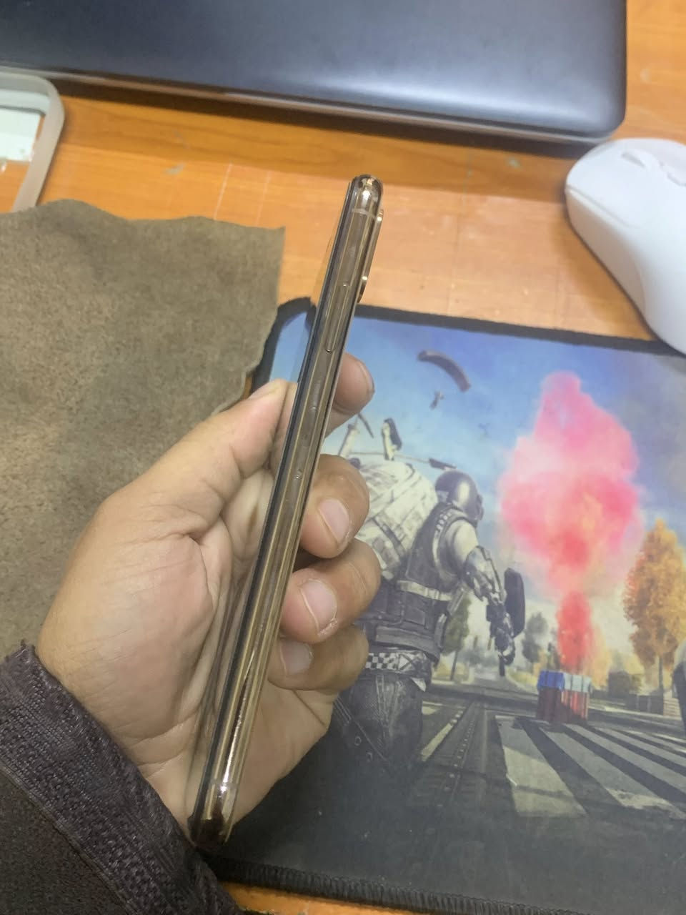 اكس ماكس
ذاكره 256 

بطاريه 100 مبدل اصلي شرط 

نضافه 100%

السعر ٢٢٥ وبيه مجال 

***********
