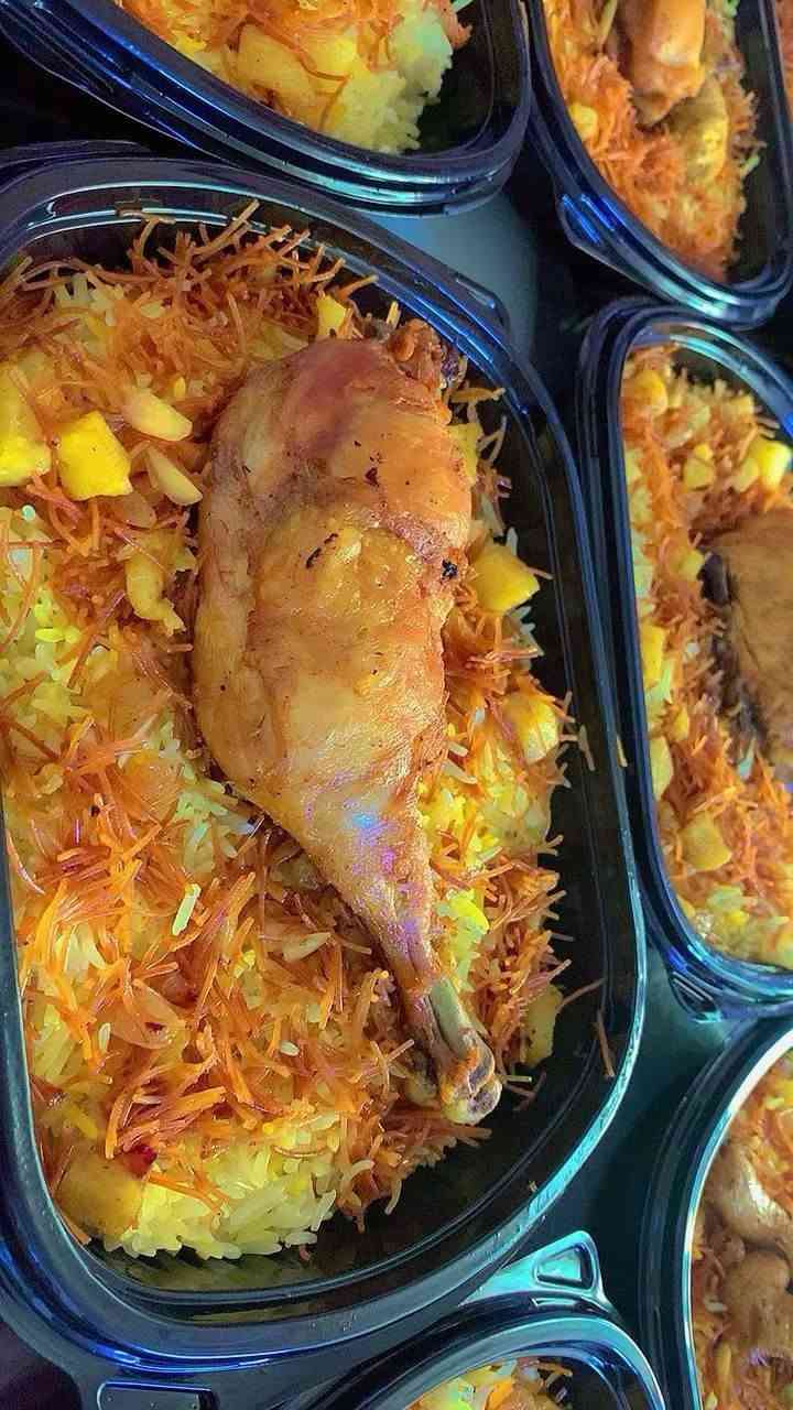عندك مناسبة أو ثواب وتدور اللي يبيّض وجهك؟ 👑🍗
شيل هم الطبخ وخلي الباقي علينا! مستعدون لتجهيز كافة المناسبات، العزائم، الثوابات والجمعات العائلية الكبيرة بأفخم صواني التمن والدجاج.
​طعم عراقي أصيل يرضي كل الأذواق.
​التزام تام بالمواعيد (يوصلك حار بالوقت المحدد).
​جودة عالية ونظافة تفوق التوقعات.
​💡 ملاحظة: يرجى تثبيت الحجز قبل [يوم/يومين] من موعد المناسبة لضمان أفضل خدمة.
📱 للاستفسار وتحديد القوائم، راسلونا أو اتصلوا بنا: ***********
