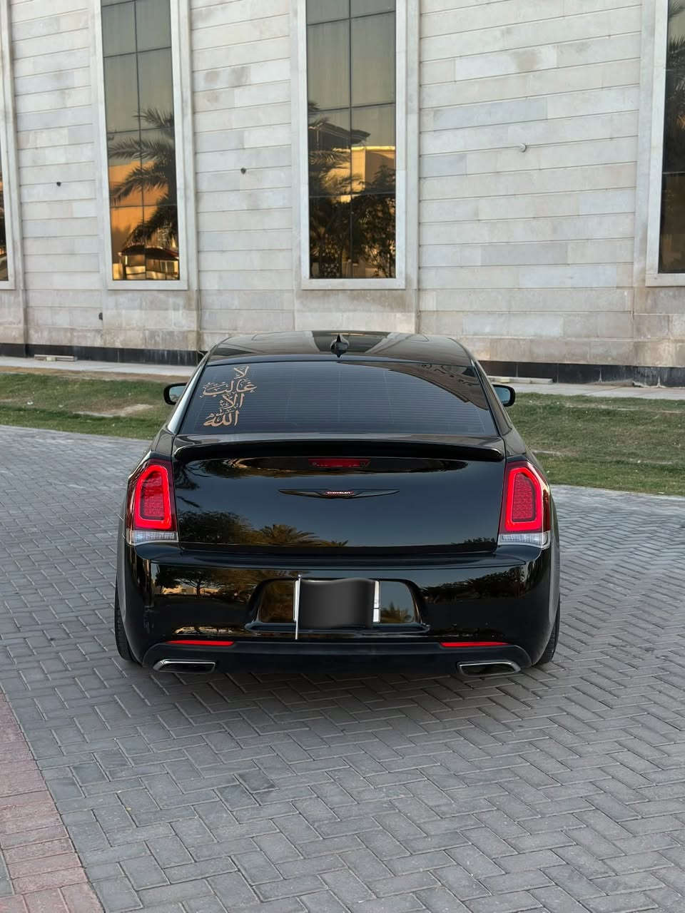 اوباما 300c موديل 20 اصل 16 رقم بغداد مداور ثاني يوم ، بجم اس وبكلايتات اس مكينه 3600 فول مواصفات تشغيل عن بعد بانوراما  تدفئه ستيرن تبريد تدفئه بالكشنات خزن ميموري  مري قلاب برده خلفيه ماشيه 121 الف كير مكينه تبريد حداديه تخم تاير  جديد سياره ماناقصها شي ، حادثها جاملغ وبنيد بدون شواصي ولغود سطحي وبيها باب كلير من امريكا بدون فتح ، السياره خير من الله ماناقصها شي وناصبه مكانها كربلاء 
السعر 168 وبيها مجال 
***********
