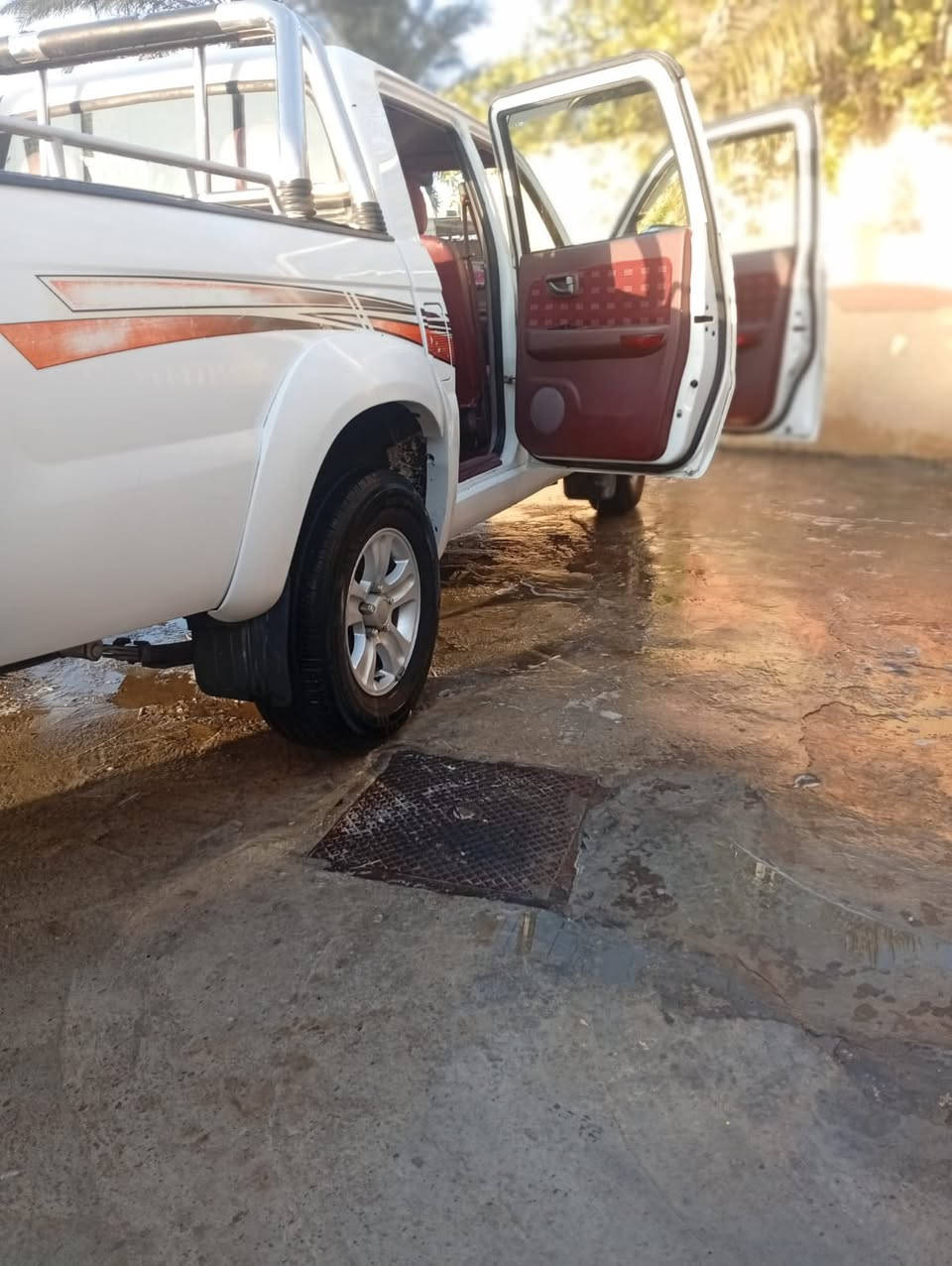 بيكم سكاي موديل 2013 للبيع للاستفسار الاتصال على ***********.     ***********
