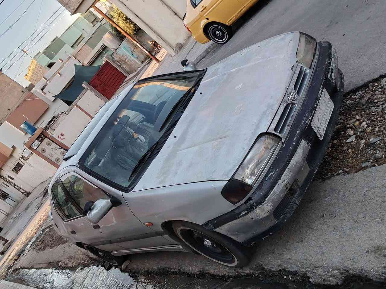 نيسان بريميرا للبيع
حجم 2000
محرك كير شرط
رقم نينوى تحويل فقط
كابون ورقي
السعر 31 وبيها مجال 
***********
***********
