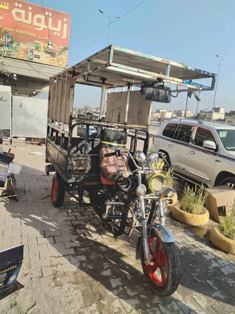 ستوته موديل 2007 رقم سنويه اسود بدون راعي مكاتبه الشارع مقفوله كفاله عامه مكان الحيي***********.  900
