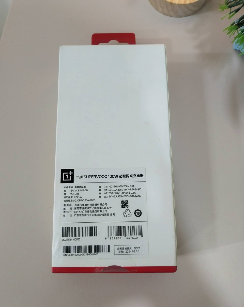 Oneplus supervooc 100w
شاحنة ون بلس سوبر فوك
ما مستعملة
السعر 45 الف
مكاني البصرة واكو توصيل


**إذا كنت صاحب هذا الإعلان وتريد حذفه لأي سبب، رجاءا أرسل رسالة إلى الدعم الفني**
