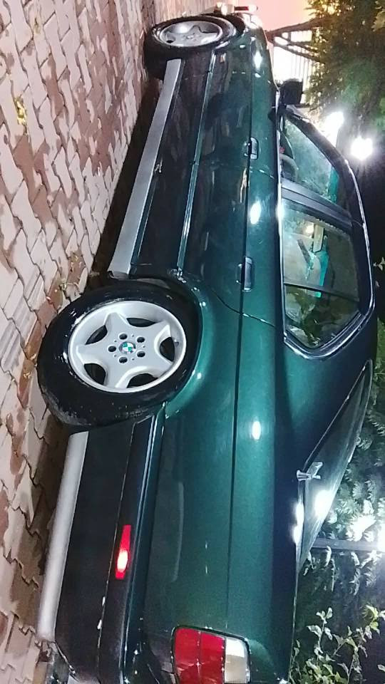 مۆدێل 94فوول ناوزەردی بیلادی 
ئاڕم پلاستیک
بەشەرتی ئاڕم ئەوەلیات موسوو بڕاوە 
چوار جام کارەبا 
سڵاید 
پەردە 
گێڕ ئۆتۆماتیک 
لایت ئەڵقەو زینۆن 
قفڵ مەرکەزی 
چوار تایەو ویلی لۆک حەفتەیەکە بەستومە 
شەشکەلەیە 
دەبڵ ئێرباگە 
کوشن جلدە 
دەعامی ئێمە 
سەیارەکە بەس ماشا الله ئەوێ 

شوێن:بازیان 
ژ.م:***********
بۆزانینی نرخ تەلە فوونکەن لەخزمەتانام 
ت.پ ؛سەیارەی مەعرەز نیە هین ماڵی خۆمە 
ئەگەر موشتەری نیت سەرمان مەیەشێنە 
ڵەگەڵ ڕێز🌹 السليمانية, العراق
