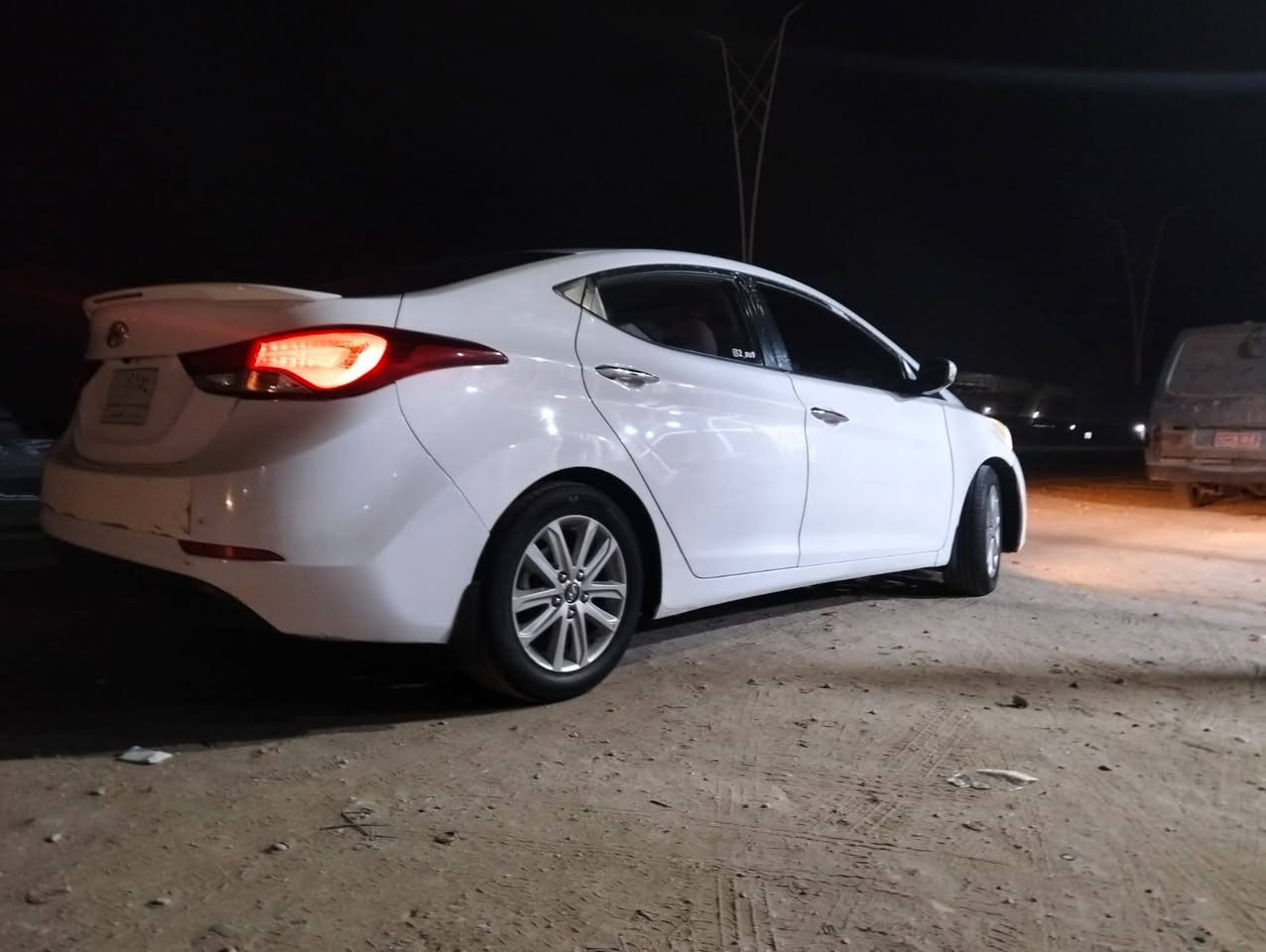 السلام عليكم النترا 16خليجي محرك 1600جاهزه محرك كير تبريد مناقصه شي سياره بسمي سنويه جديده رقم ذي قار بيه رش تجميل مقدمه الجاملغ الامامي وأسفل داير جاملغ الخلفي كفاله من الفتح والتبديل والمعجون استخدام شخصي والسعر 125بيه مجال مكانه ناصريه رقم الهاتف *********** اتصال او واتساب
