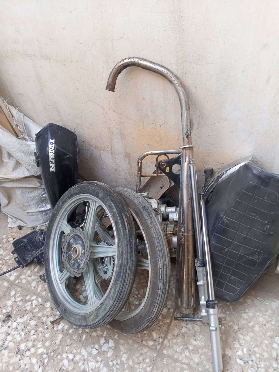 سلام عليكم دراجه ايراني سيفان 2021
5كير سلف كايمه اوراق سكنر  فصخته صبغت الشاصي وردت اعمر تعمير وبطلت ابيعه على هاي وضعيه 350 بيه مجال الديوانية ***********
