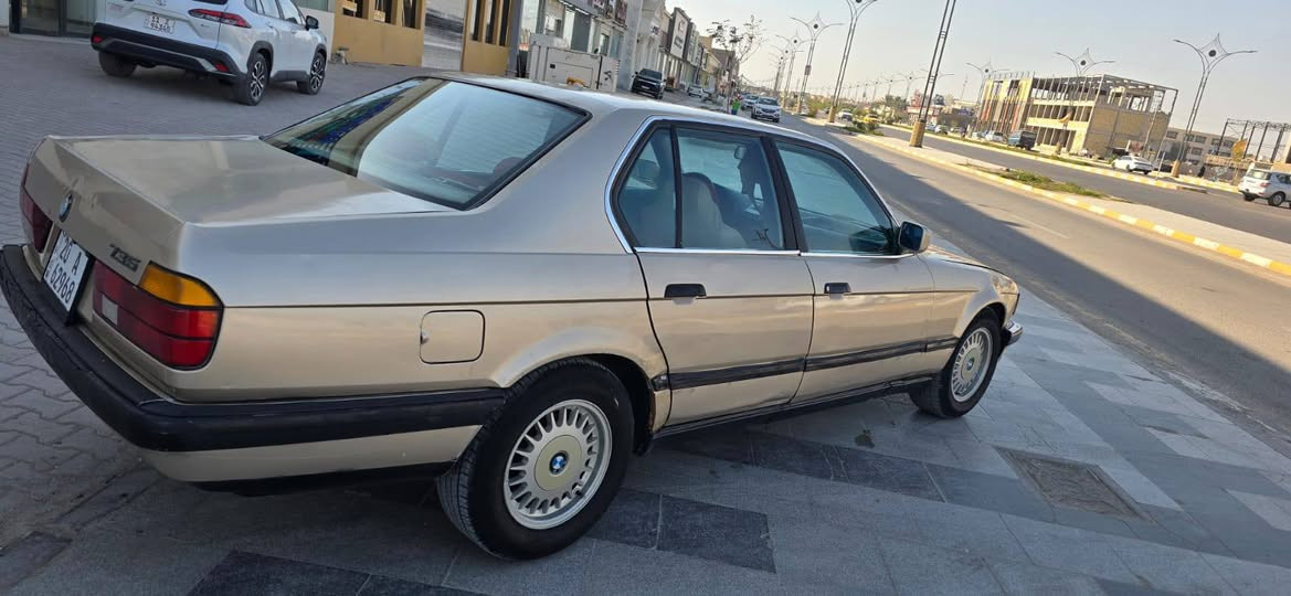 السلام عليكم شباب بي ام مديل 92بأسمي السيارة ثاني يوم مداورمكينة كير كفالة حدادية جاهزة السيارة من كلشي مكاني ناصريه مركز رقم
***********
سعر 47
وبيها مجال
