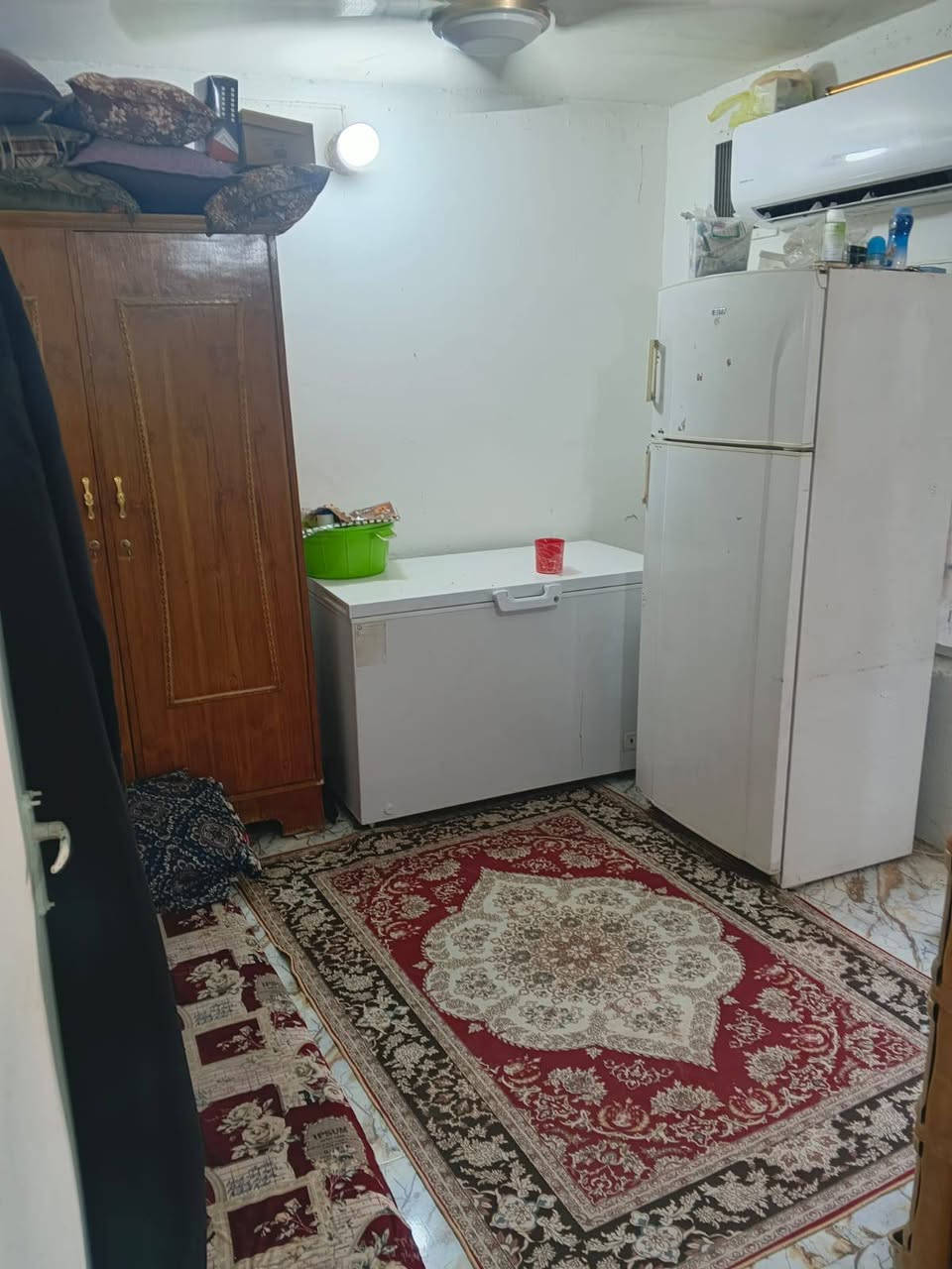 ياالله على بركه الله مشتمل للبيع طابو ملك صرف مساحه 52واقع حال 71العنوان بالشطيطه قرب اسواق زمن والسعر فقط 30بي مجال بسيط للشراي *********** أو مراسله الصفحه
