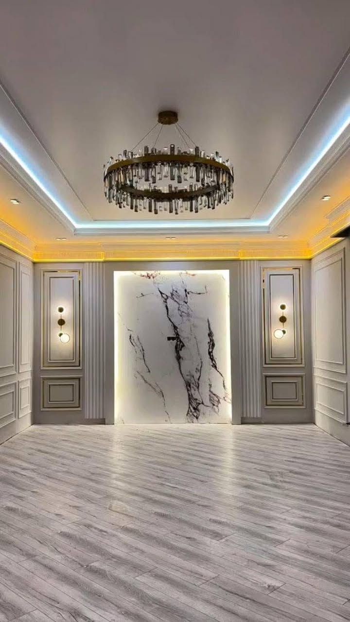 نقدّم خدمات متكاملة في مجال ترميم البيوت بإشراف كوادر فنية متخصصة وخبرة واسعة، مع الالتزام بأعلى معايير الجودة والدقة في التنفيذ، لتحويل المنازل القديمة إلى مساحات حديثة وآمنة ومريحة.
أولاً: أعمال الفحص والتقييم
نبدأ بعملية الكشف الشامل للبيت لتحديد الأضرار مثل التشققات، الرطوبة، ضعف الأساسات أو التمديدات، ووضع خطة ترميم مناسبة حسب الحالة.
ثانياً: أعمال الهدم والإزالة
تشمل إزالة الأجزاء المتضررة أو القديمة مثل الجدران المتشققة، الأرضيات التالفة، والأسقف غير الآمنة، مع الحفاظ على الهيكل الأساسي للمنزل.
ثالثاً: أعمال البناء والإصلاح
إعادة بناء الجدران، معالجة الشقوق، تقوية الأعمدة والأسقف، واستخدام مواد حديثة لضمان المتانة والاستدامة.
رابعاً: التمديدات الصحية والكهربائية
تجديد شبكات الماء والمجاري، وتمديد الكهرباء بشكل حديث وآمن، مع استخدام تجهيزات ذات جودة عالية.
خامساً: أعمال العزل
تنفيذ عزل مائي وحراري للأسطح والجدران لمنع تسرب المياه وتقليل تأثير الحرارة.
سادساً: أعمال الإنهاءات (التشطيبات)
تشمل التبليط، الدهانات، الجبس، تركيب الأبواب والنوافذ، وإضافة لمسات ديكور عصرية تناسب ذوق العميل.
سابعاً: أعمال الواجهات الخارجية
تحديث واجهة المنزل باستخدام أصباغ حديثة أو حجر وديكورات خارجية تعطي مظهراً جميلاً وحديثاً.
ثامناً: التنظيف والتسليم
تنظيف الموقع بالكامل بعد انتهاء العمل وتسليم المشروع بشكل جاهز للسكن. 
 اي استفسار الاتصال على الرقم التالي ***********
