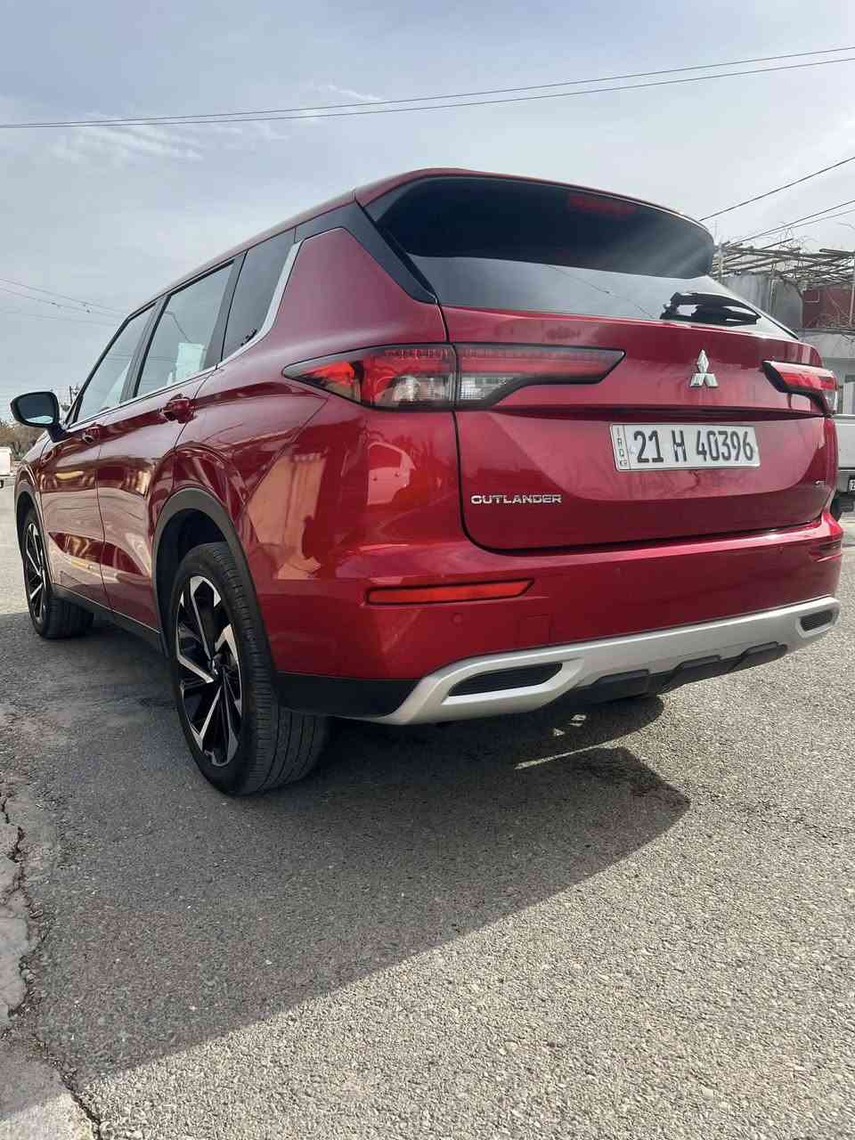 ‏Mitsubishi Outlander 2024
ماشيه 19 الف فقط
حادث فقط بنید بدون دواخل
ایرباك فقط ستیرن 
حجم محرك 4 سلندر 2.5
‏‎المواصفات:
‏‎بصمة تشغيل
‏‎بصمة ابواب
‏‎المرايات شفط 
‏‎سقف بانوراما 
فور ويل 
كشنات تدفه استيرن تدفه
كشنات كهربا
‏Super ALL WHEEL CONTROL
‏‎كاميرات محيطية 
کامیرا خلفیە
‎5 رادار
سياره 7 راكب 
‏‎رادار امامي (تحديد مسار)
‏‎رادار جانبي (نقاط عمياء)
‏‎رادار خلفي (تحذير من الاصطدام)
‏‎تبريد قطعتين لمس
‏‎تحكم وضعيات القيادة...Drive Modes 
صندق جك كهرباء كشنات تدفئة
‏‎تحكمات استيرن
‏‎استيرن تدفئة
‏‎هاند بريك بصمة
‏‎اوتو هولد Auto Hold
‏‎مانع انزلاق+ABS
‏‎شاشة كبيرة لمس
‏‎حساسات خلفية،
‏‎منافذ AUX+USB
📍مكان سياره سليماني 
سياره بدون رقم تترقم شمالي فقط اربيل سليماني دهوك
***********
