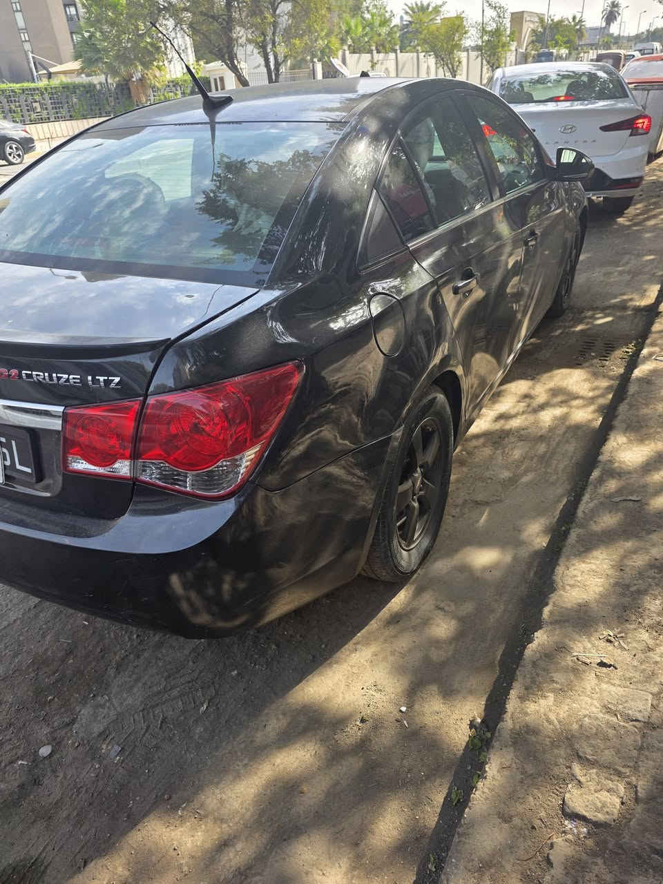 سلام عليكم اخوتي الأعزاء عندي كروز وارد أمريكي موديل 14محرك 1400تيربو حادثهه جاملغ خلفي مصبوغ معا الباب جهه اليمن سياره جديده محركات كير صدر أمامي وخلفي كل جديده تبريد شغال ماشيه 131 الف السعر 75وبيهه مجال العنوان بغداد شارع النضال مقابل وزارة التربيه والتعليم محل عمار الدبيسي ***********

