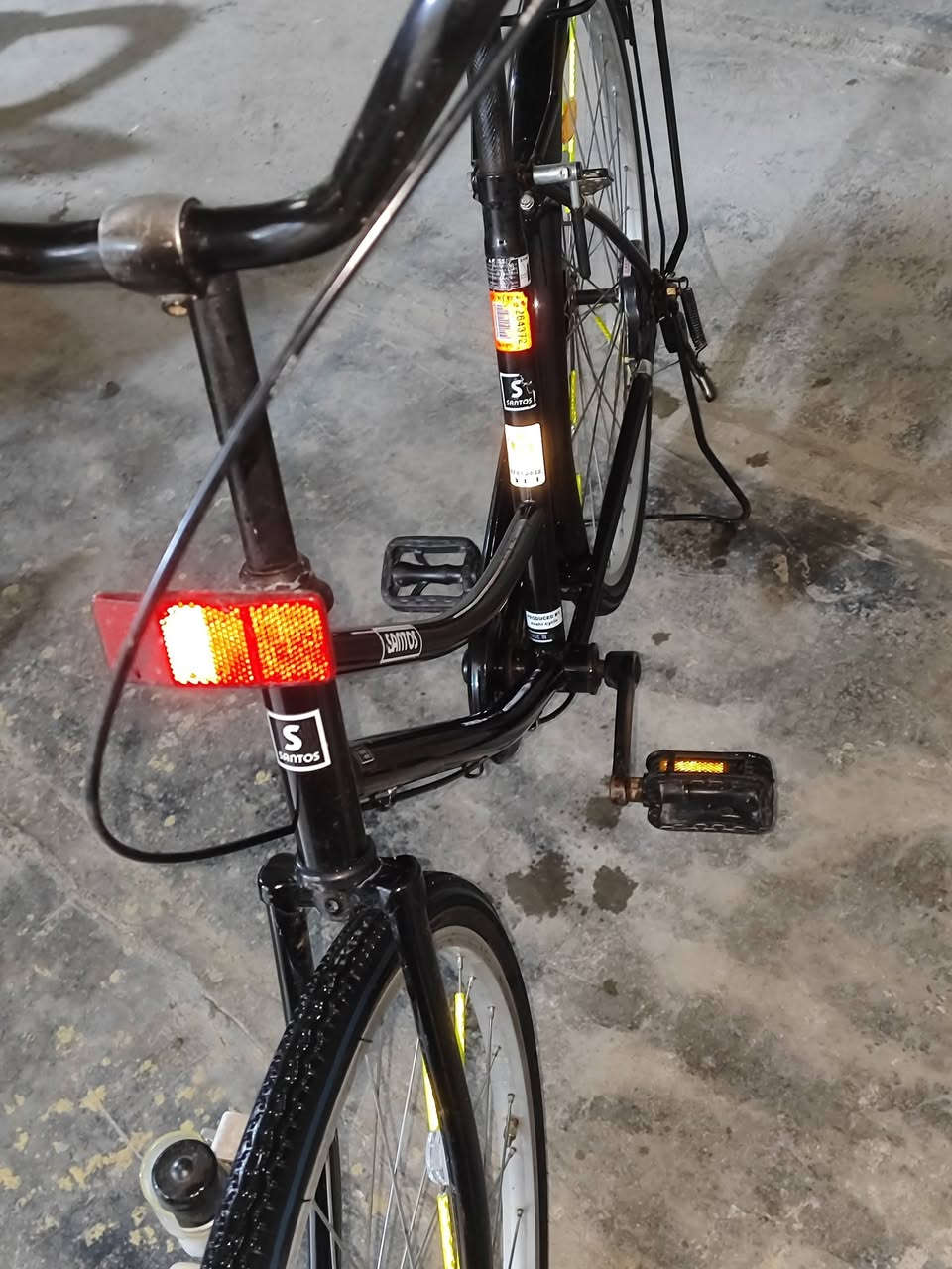 السلام عليكم بيسكل للبيع او امراوس غراض كاملة شركة سانتوس موديل 2021 لون اسود 
غراضة موجوداة ابريك كدام او جاملغ او درع السعر 90الف او بي مجال لشراي 
مكاني كربلاء حي البعث يم التقاطع التواصل خاص او على هاذة الرقم ***********
