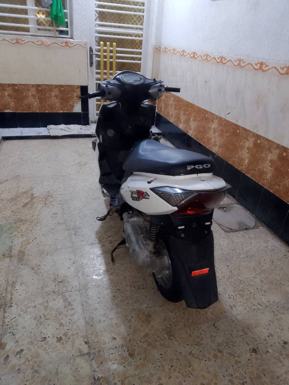 السلام عليكم دراجه ياباني سعر الدراجه 350 هذا رقم الاتصال*********** استفسار على هذام متواجد على الواتساب
