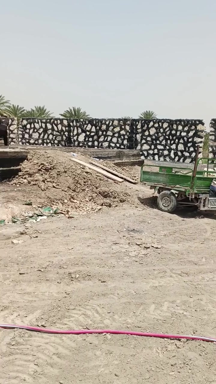 ألهم صلي على محمد وال محمد اليوم تم اكمال سياج الاخ العزيز علي ابو امير في كربلاء المقدسة إنشاء الله ينال اعجابكم و من الله التوفيق للجميع للستفسار اتصال هاتفي مع ***********
