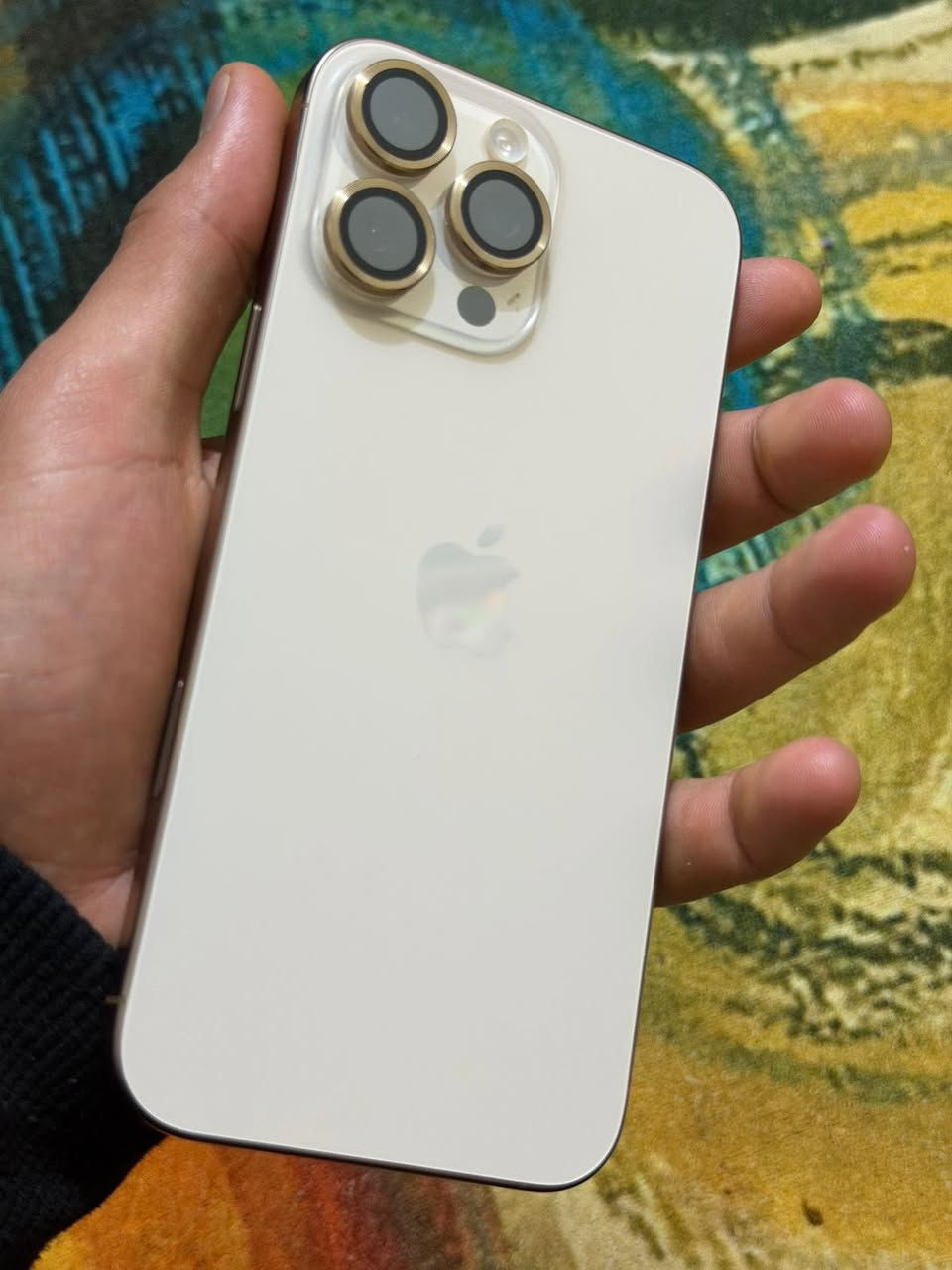 ايفون 16 برو ماكس بطاريه 100 مشحون 78 مره جديد كلش ولا زلغ ذاكره 256 بعده بلضمان مال الشركه السعر 1550 وبي مجال بسيط     ***********
