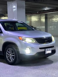 سورنتو 2015 وارد امريكي محرك 2400 gd انسى دوانز   5 راكب  4x4 كير محرك...