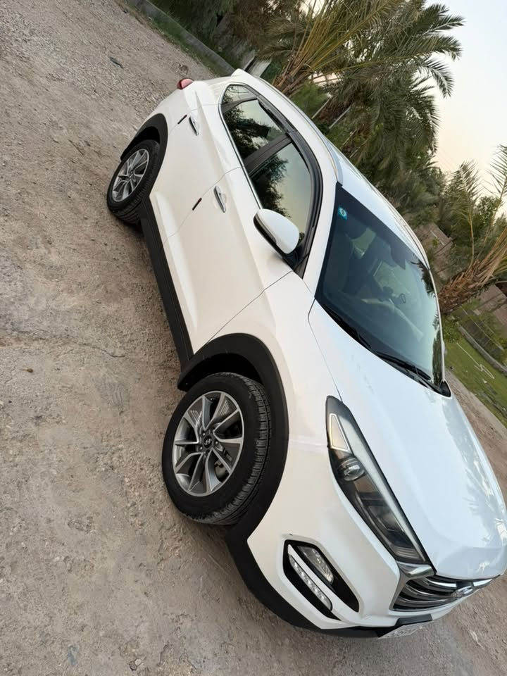 السلام عليكم توسان للبيع السعر168موديل 18 خليجيه رقم بغداد بسمي السياره بيه بارد خشم البنيد ولجاملغ هم بيه بارد سياره جديده مال جناي مكان السياره واسط الزبيديه شرط اتراي شركه  ‭***********‬
