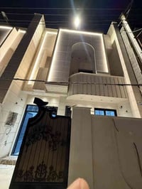 للإيجاد في السيدية  المساحة 120م واجهة 7م مدخلين   دار سكن فول درجة أو...