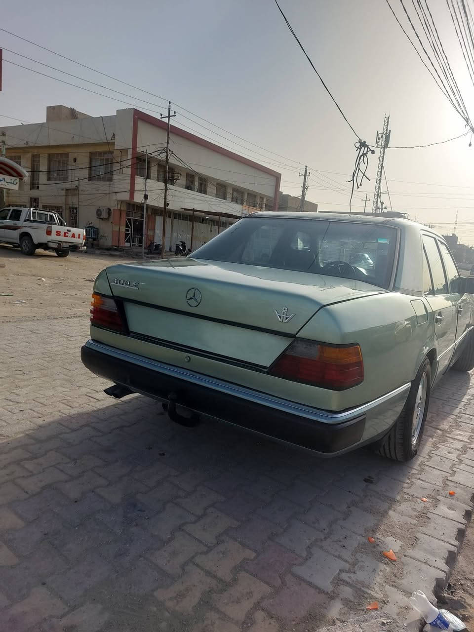 مارسدس دب محور ٢٥٠٠
مكان كربلاء حي العامل 
السعر ٦٠
***********
