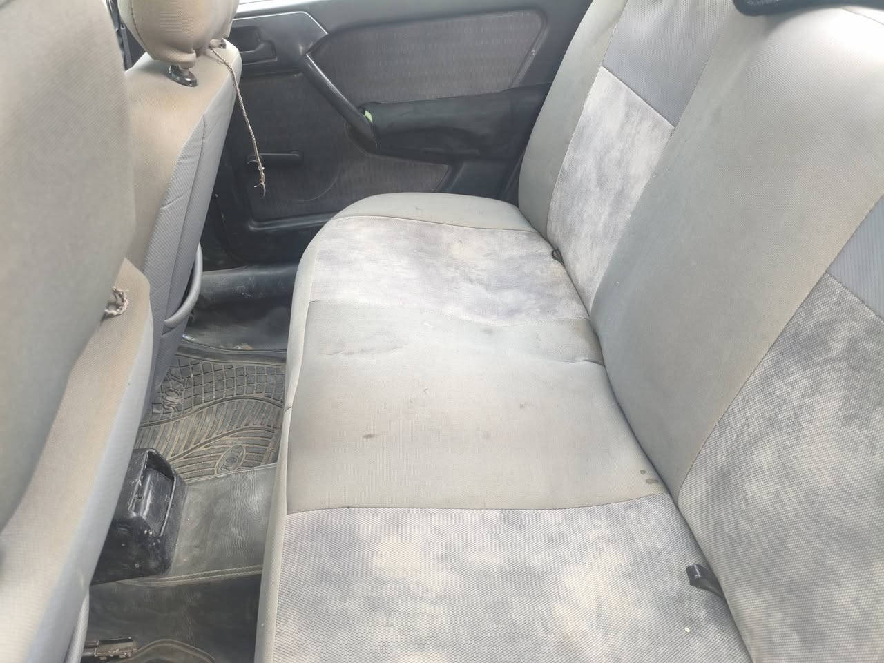 موديل 95 محرك 20
كير عادي سنوي هز كله شي جديد 
موجود دفتر بزين هم سيار اب اسمي هم شرط تحويل 42بي مجال قليل ***********
