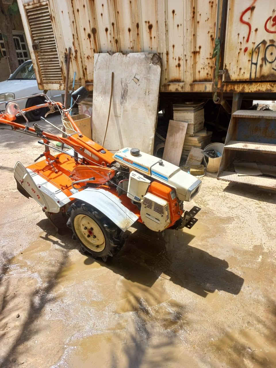 للبيع مكينه كابوته بانزين حجم 7 السعر 1100 وبيها مجال مكاني بغداد 
الاستفسار ***********
